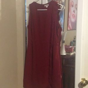 Burgundy ruched cocktail dress!